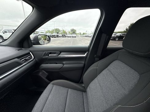 Certified 2026 GMC Terrain Elevation AWD/4WD image 15