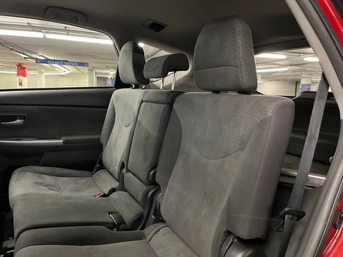 Used 2014 Toyota Prius V Five image 18