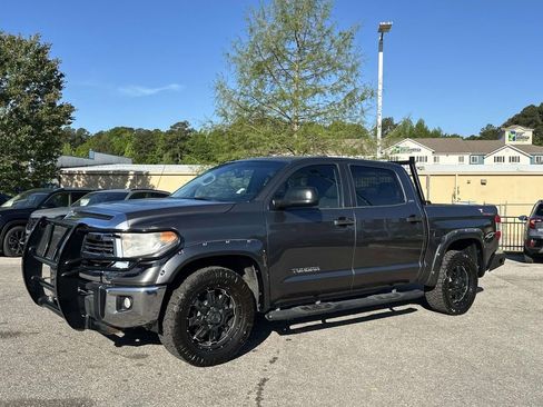 Used 2016 Toyota Tundra SR5 w/ SR5 Upgrade Package RWD image 33