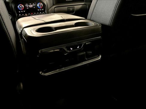 Used 2023 GMC Sierra 2500 Denali w/ Denali Ultimate Package image 28