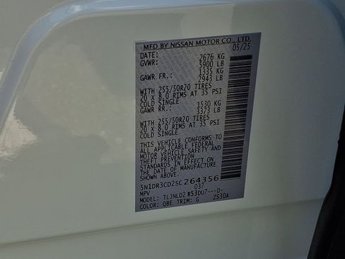 New 2025 Nissan Pathfinder SL w/ SL Premium Package image 10