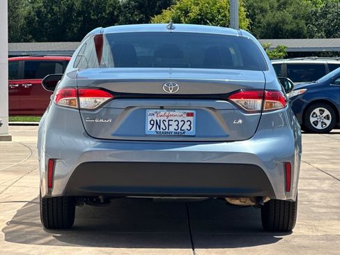 Used 2023 Toyota Corolla LE FWD image 5