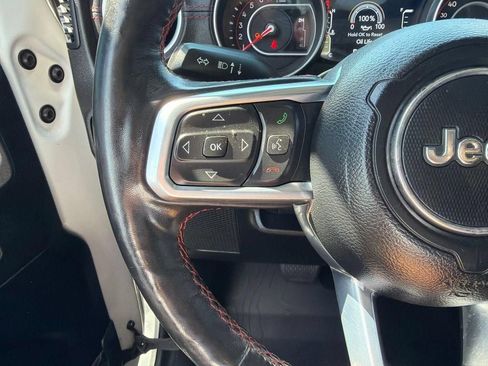 Used 2020 Jeep Gladiator Rubicon AWD/4WD image 46