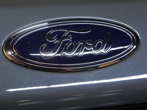 Used 2025 Ford Explorer ST-Line RWD image 20