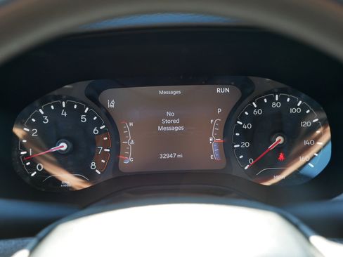 Used 2023 Jeep Compass Sport image 21