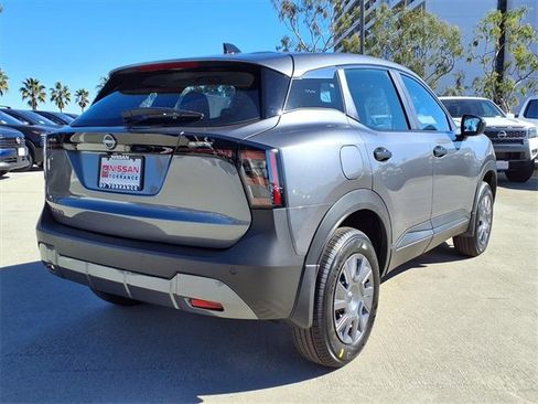 New 2026 Nissan Kicks S image 8