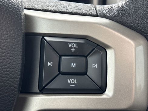 Used 2020 Ford F250 Lariat AWD/4WD image 29