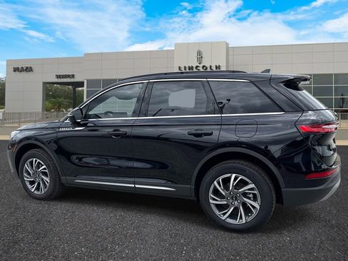 New 2026 Lincoln Corsair Premiere FWD image 5