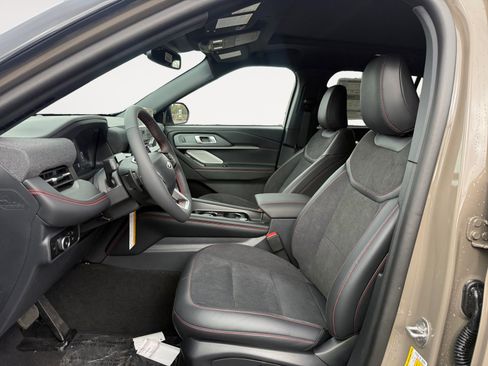 New 2026 Ford Explorer ST w/ Sun And Sound Package image 10