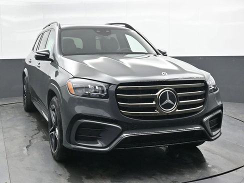 New 2026 Mercedes-Benz GLS 450 4MATIC image 5