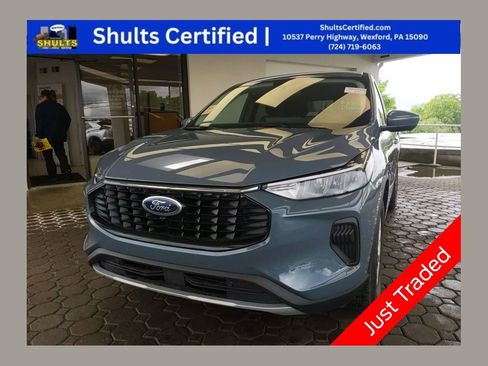 Used 2023 Ford Escape Active w/ Tech Pack #2 AWD/4WD image 1