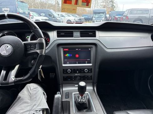 Used 2013 Ford Mustang Shelby GT500 image 21