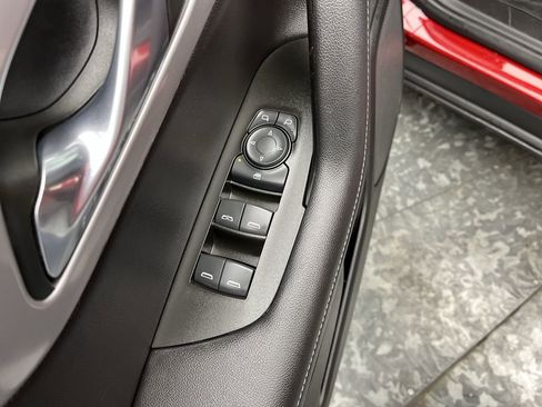 Certified 2023 Chevrolet Blazer LT w/ Driver Confidence Package image 8