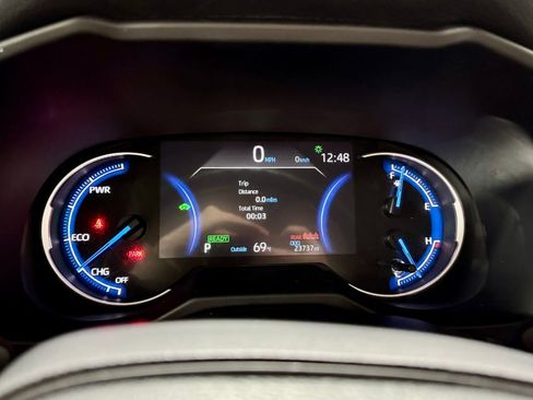 Used 2024 Toyota RAV4 LE image 15