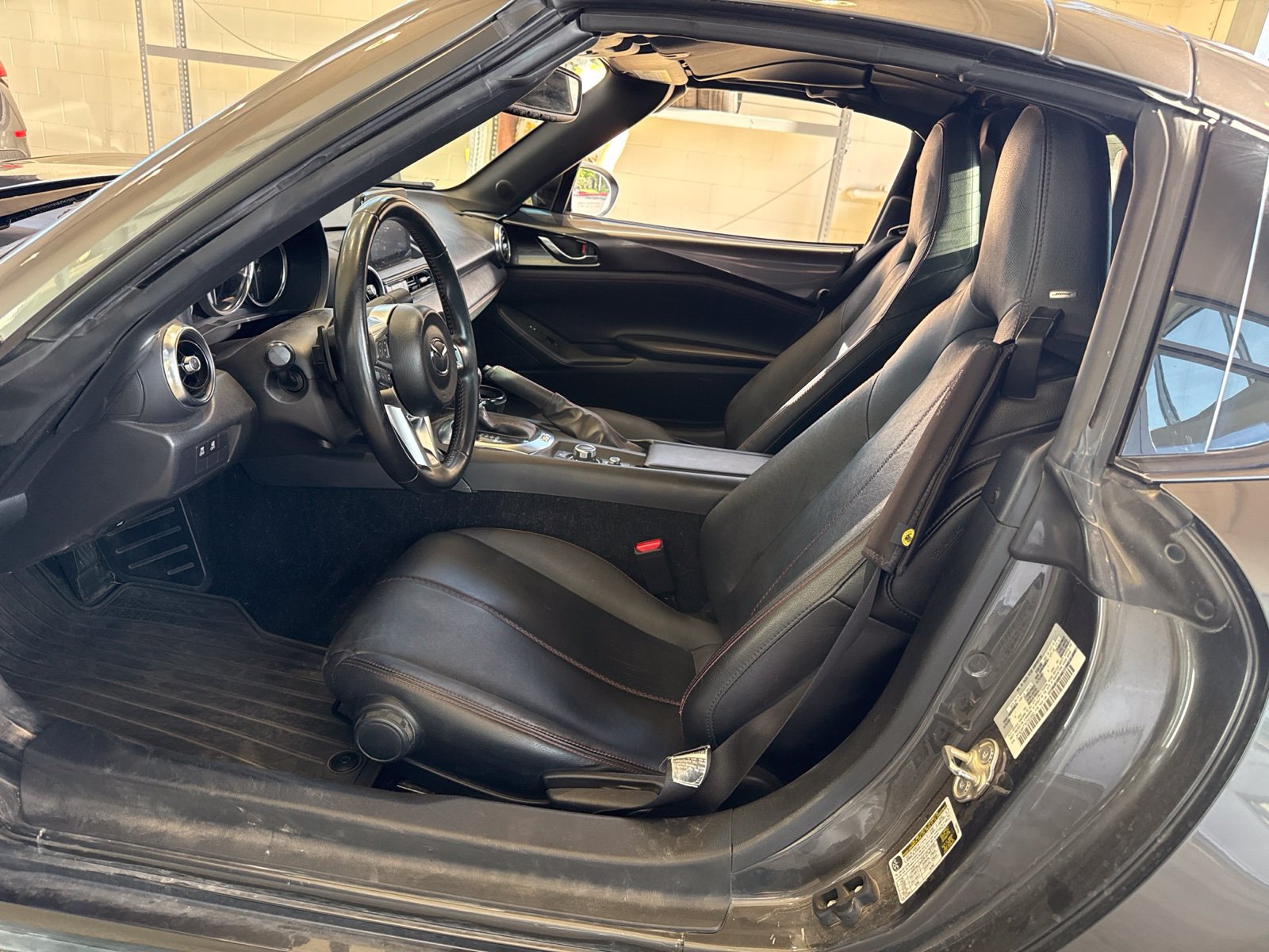 Used 2019 MAZDA MX-5 Miata RF Grand Touring RWD image 7
