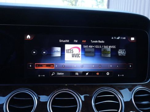 Used 2021 Mercedes-Benz E 350 4MATIC Sedan image 47