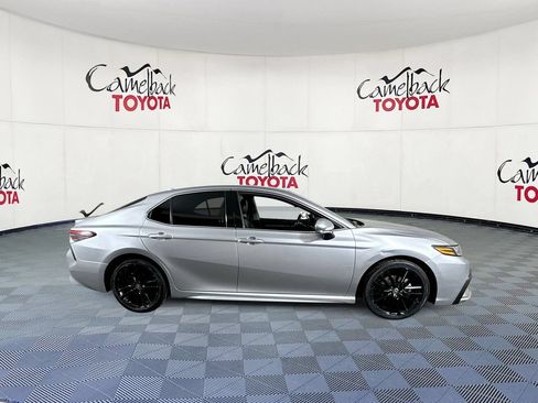 Used 2023 Toyota Camry XSE FWD image 8