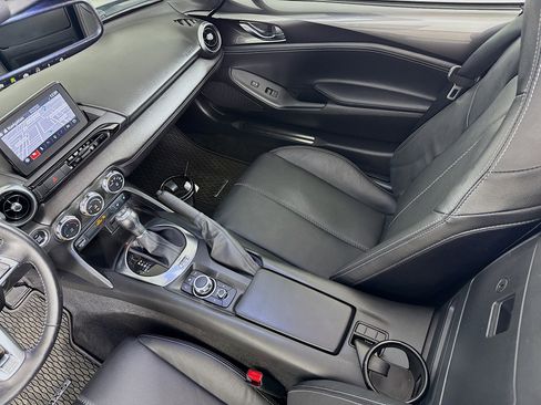 Used 2023 MAZDA MX-5 Miata Grand Touring w/ Weather Package image 28