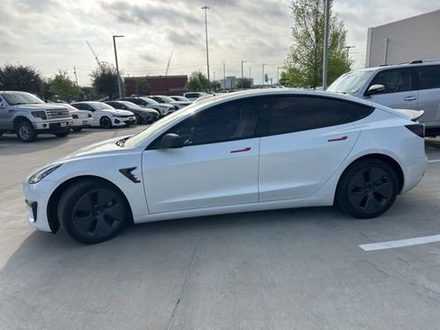 Used 2022 Tesla Model 3 image 5