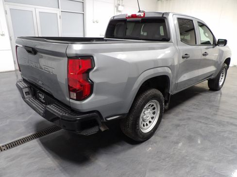 Used 2025 Chevrolet Colorado W/T RWD image 7