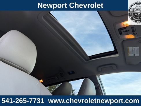 Used 2017 Toyota Sienna image 19