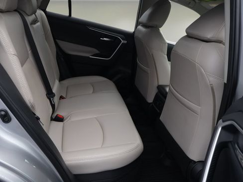 Certified 2023 Toyota RAV4 XLE AWD/4WD image 19