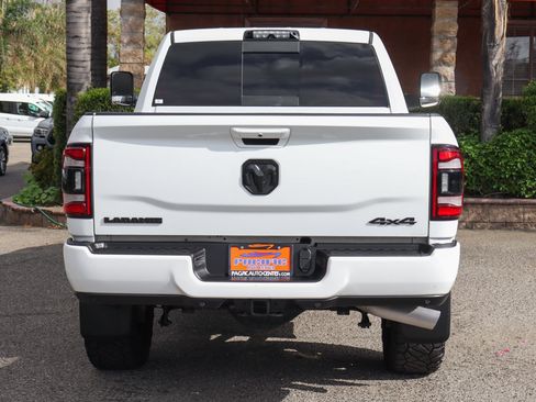 Used 2020 RAM 2500 Laramie w/ Night Edition AWD/4WD image 7