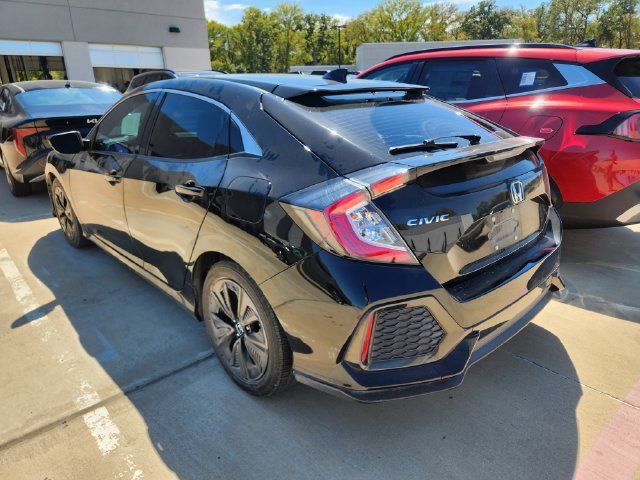 Used 2018 Honda Civic EX image 3