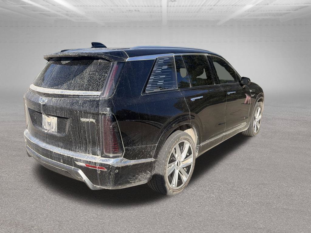 Certified 2026 Cadillac Vistiq Luxury w/ LPO, Floor Liner Package AWD/4WD image 6