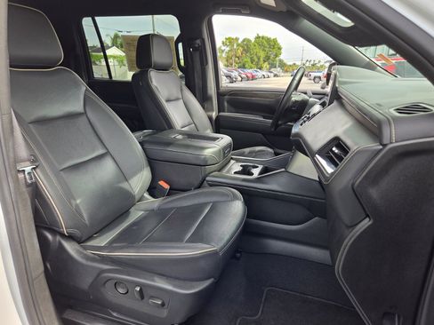 Certified 2023 Chevrolet Suburban Premier AWD/4WD image 19