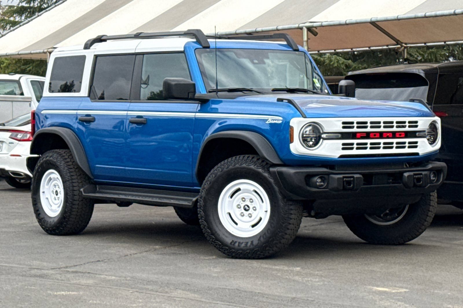 Used 2026 Ford Bronco Heritage Edition AWD/4WD image 2