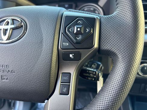 Used 2021 Toyota Tacoma SR5 image 12