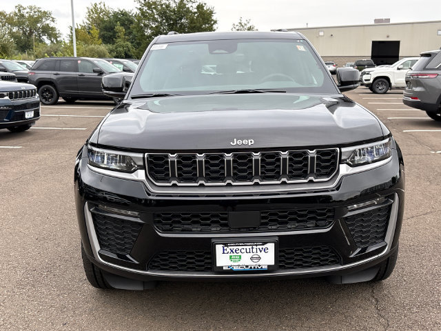 New 2027 Jeep Grand Cherokee Limited AWD/4WD image 6