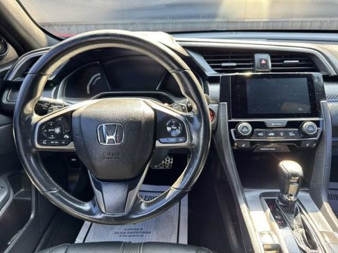 Used 2018 Honda Civic Sport Touring image 18