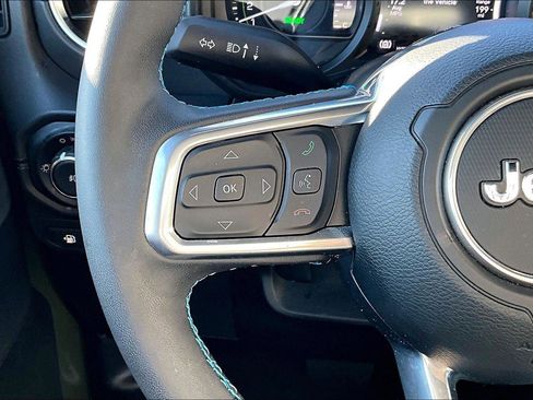 Used 2024 Jeep Wrangler High Altitude image 17