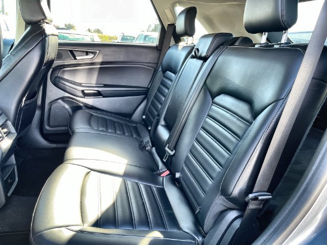Used 2024 Ford Edge SEL AWD/4WD image 31