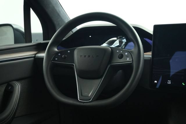 Used 2024 Tesla Model X AWD/4WD image 40