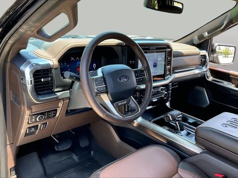 Used 2025 Ford F150 King Ranch w/ FX4 Off-Road Package AWD/4WD image 17