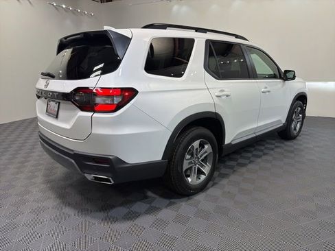 New 2026 Honda Pilot EX-L image 7