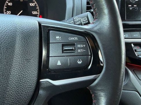 Used 2025 Honda Odyssey Sport-L image 21