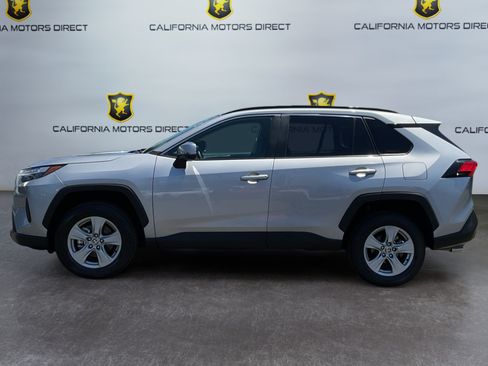 Used 2024 Toyota RAV4 XLE w/ Convenience Package AWD/4WD image 8