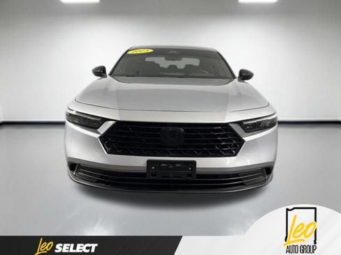 Used 2023 Honda Accord Sport image 2