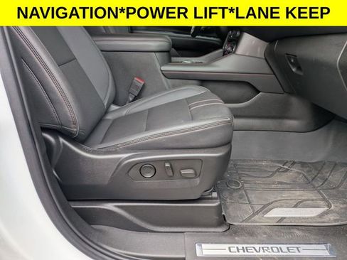 Used 2023 Chevrolet Tahoe RST AWD/4WD image 40