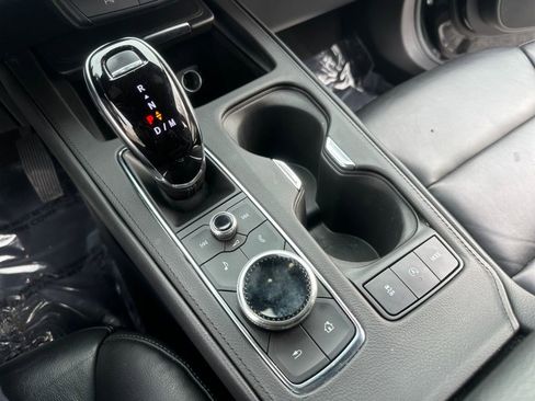 Used 2023 Cadillac XT4 Premium Luxury image 18