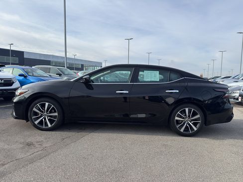 Used 2020 Nissan Maxima 3.5 S w/ Floor Mat Group image 6