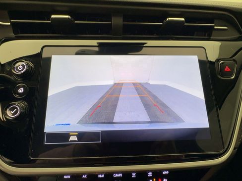 Used 2022 Chevrolet Bolt EUV LT w/ Convenience Package image 23