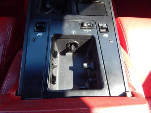 Used 1988 Chevrolet Corvette Convertible RWD image 26