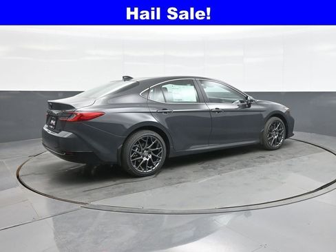 New 2026 Toyota Camry XLE image 7