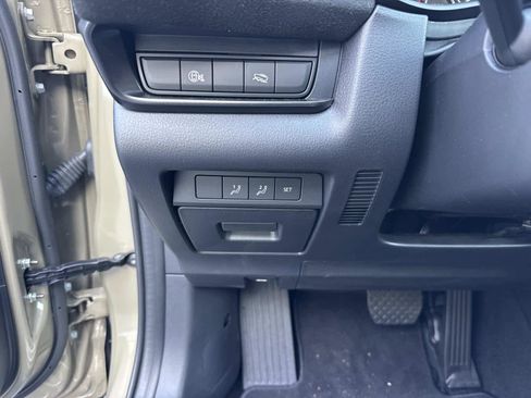 Certified 2025 MAZDA CX-30 Carbon image 33