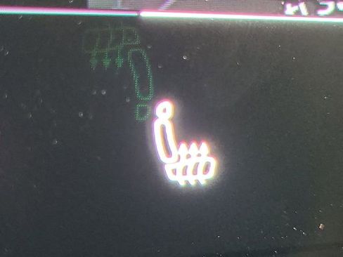 New 2025 Audi Q6 e-tron Premium Plus image 26